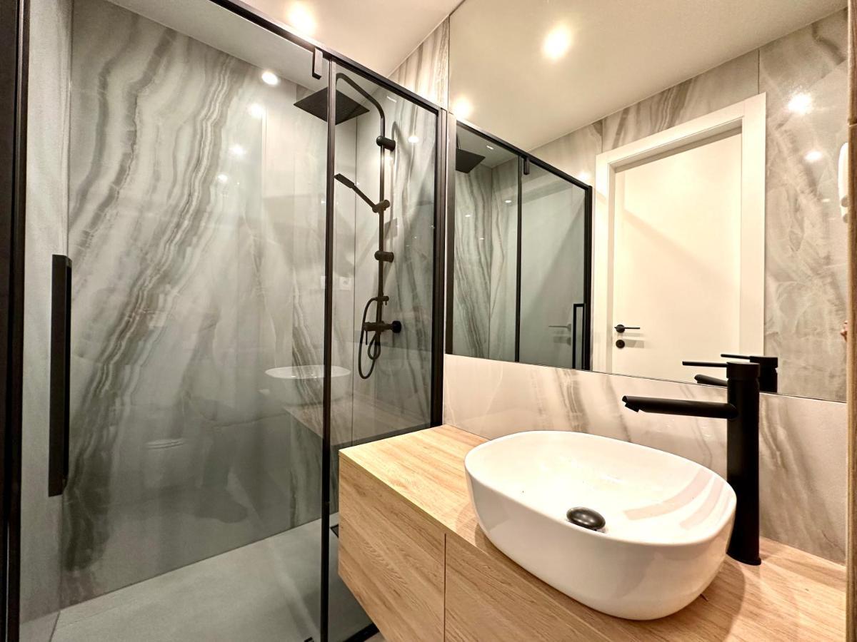 Damir Skomina Apartments Копер Екстер'єр фото