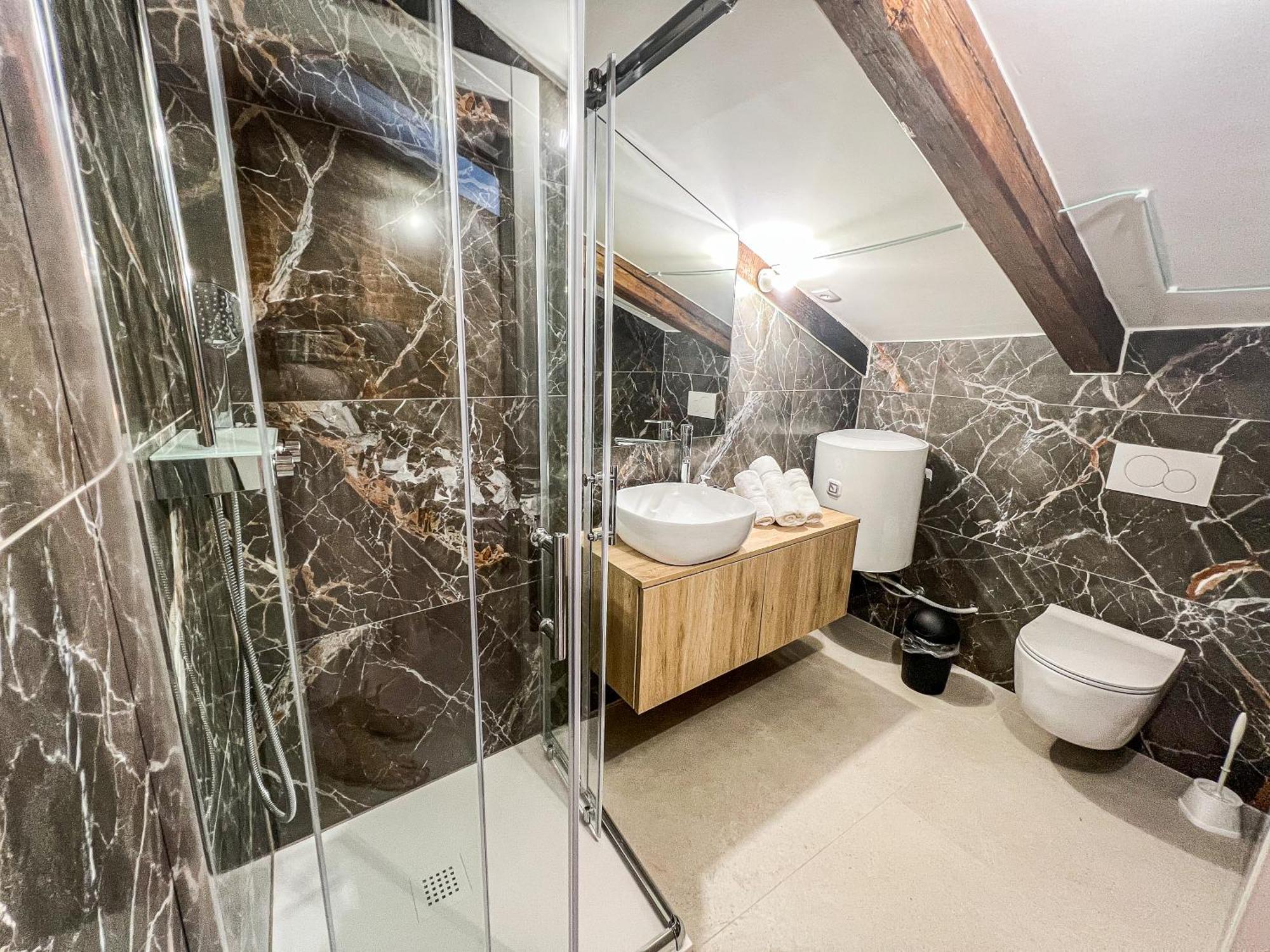 Damir Skomina Apartments Копер Екстер'єр фото